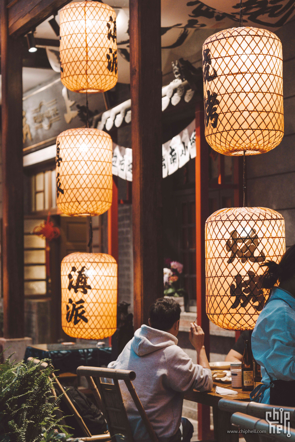 A7500295-lr4m.jpg