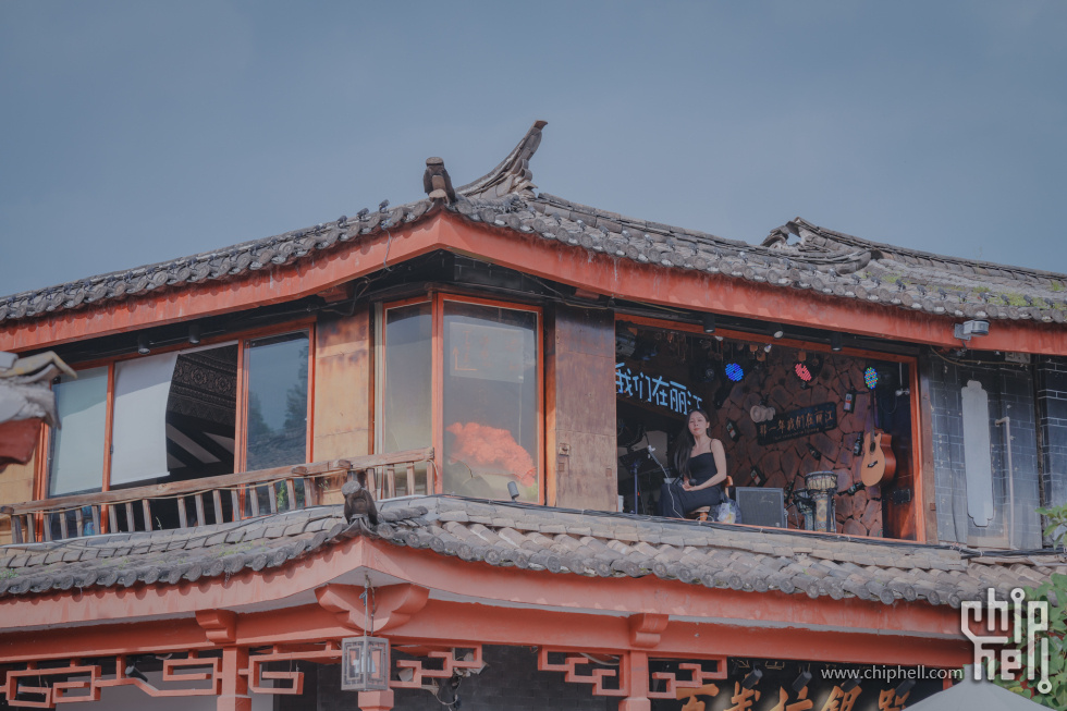 A7501446-lr4m.jpg