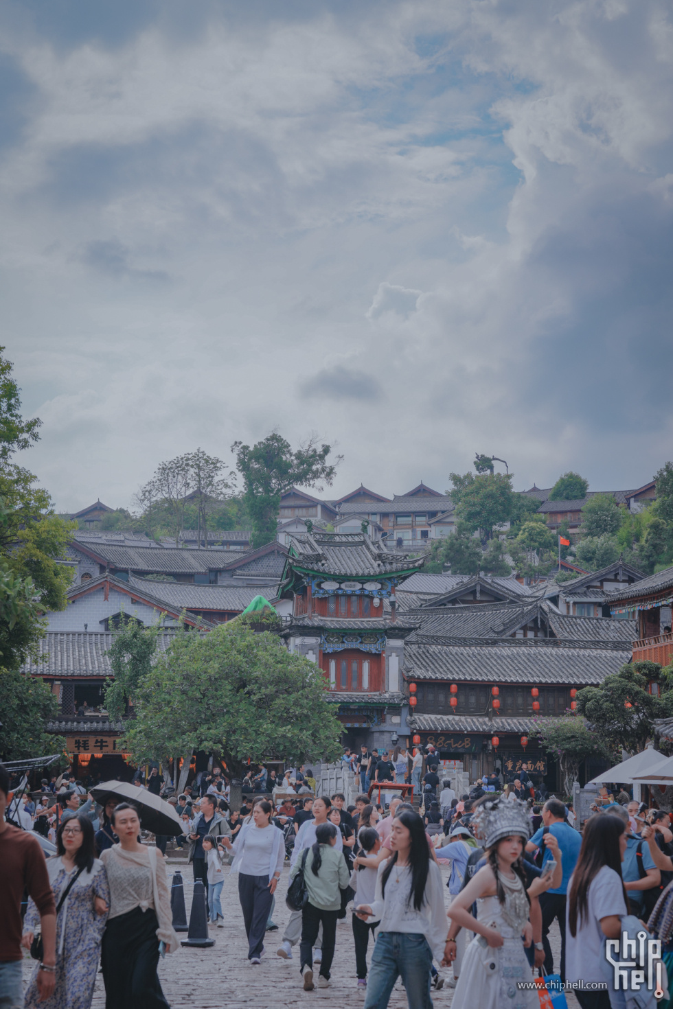 A7501450-lr4m.jpg