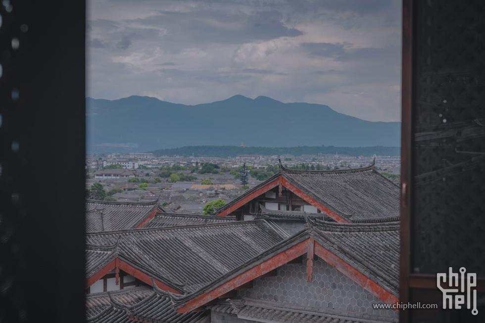 A7501343-lr4m.jpg