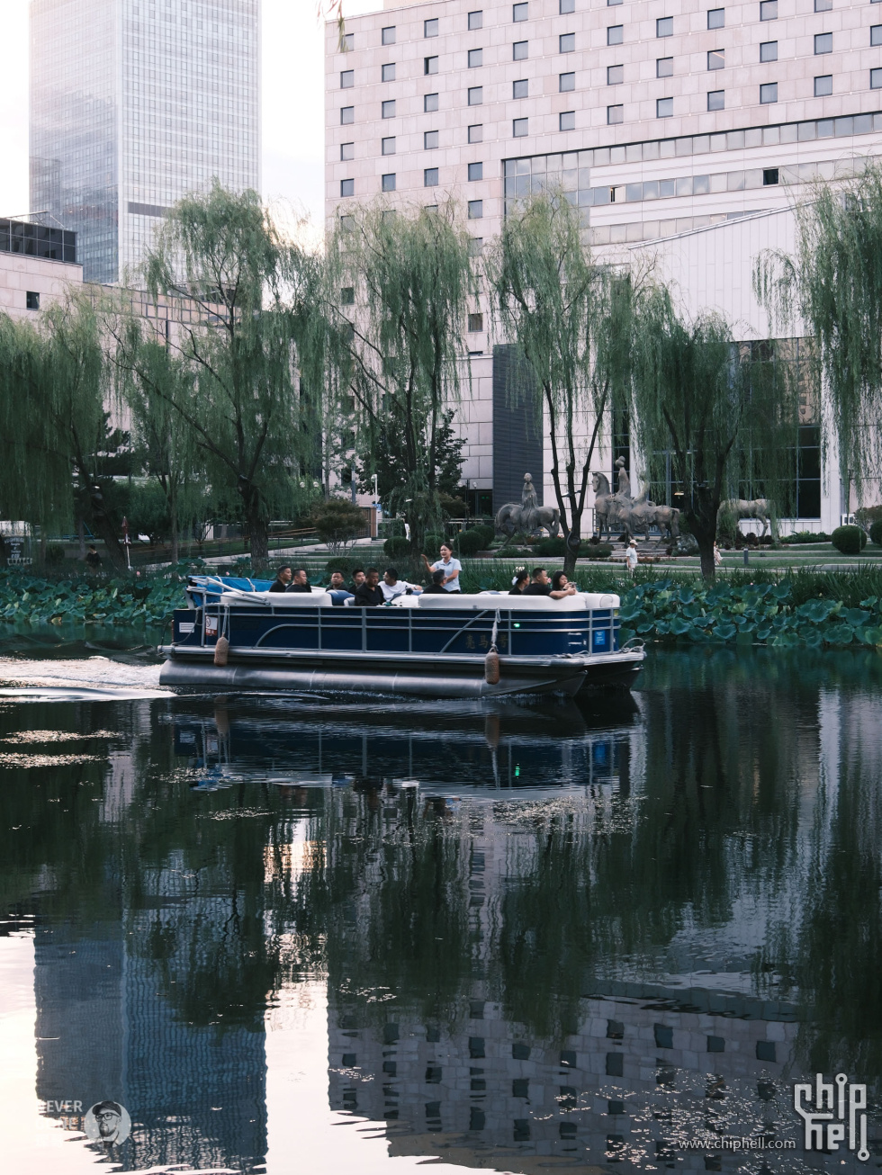 P_068.jpg