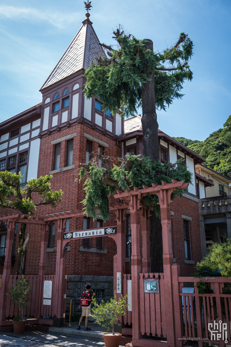 ELC08897.jpg