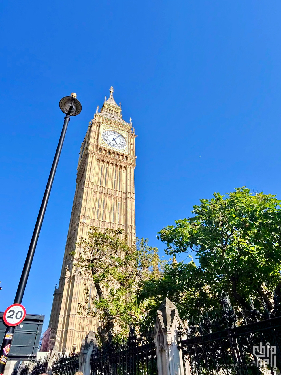 UK_P1 - 22.jpeg