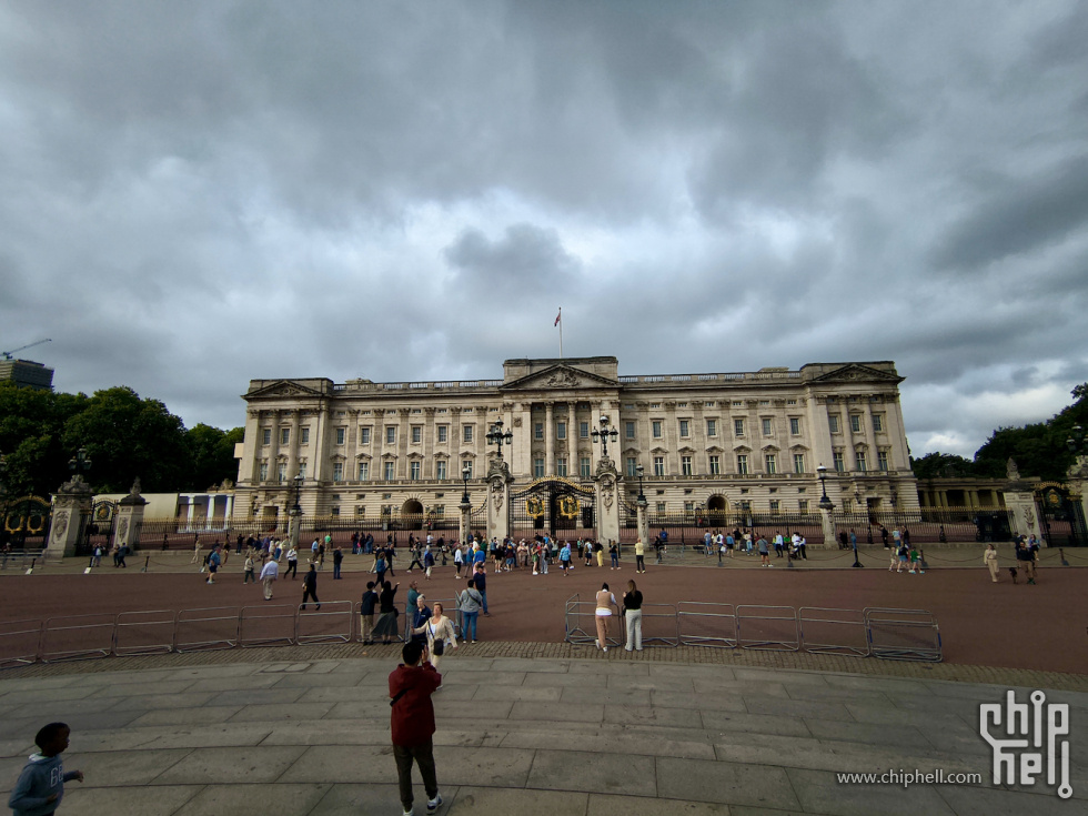 UK_P1 - 24.jpeg