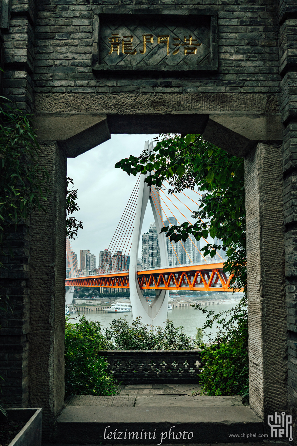 DSC09409-2.jpg