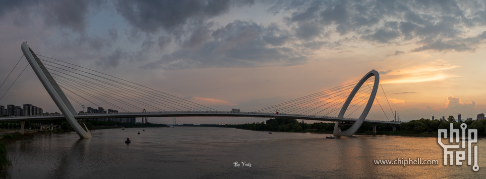 7C201572-Pano.jpg