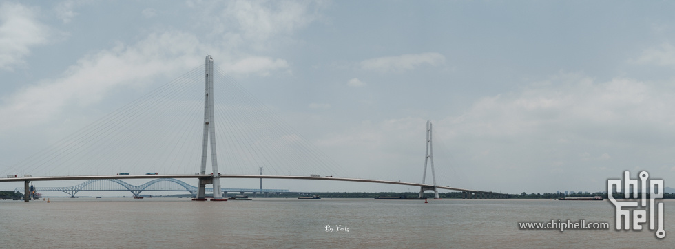 7C200510-Pano.jpg