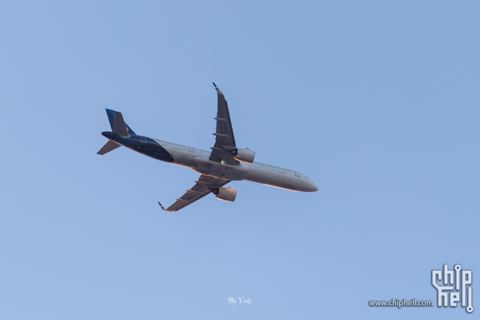 R1_L3166.jpg