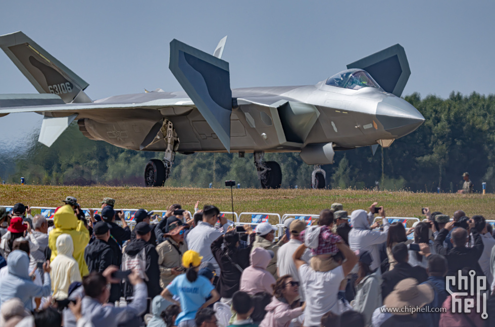 R5W03913-已增强-NR.jpg