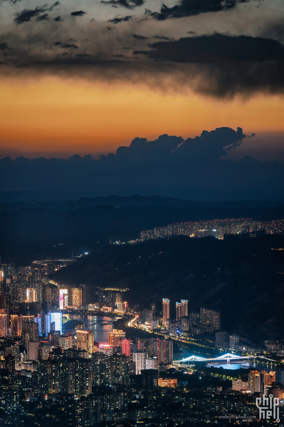 A9904441-编辑.jpg