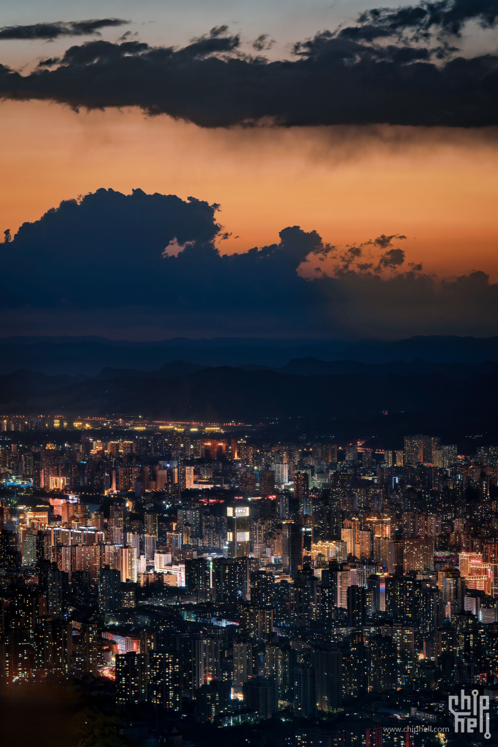 A9904422-编辑.jpg