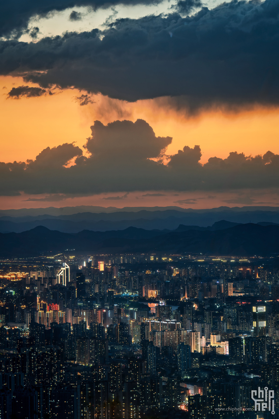 A9904325-编辑.jpg