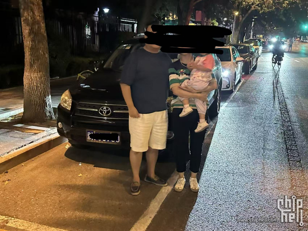 老RAV4.jpg
