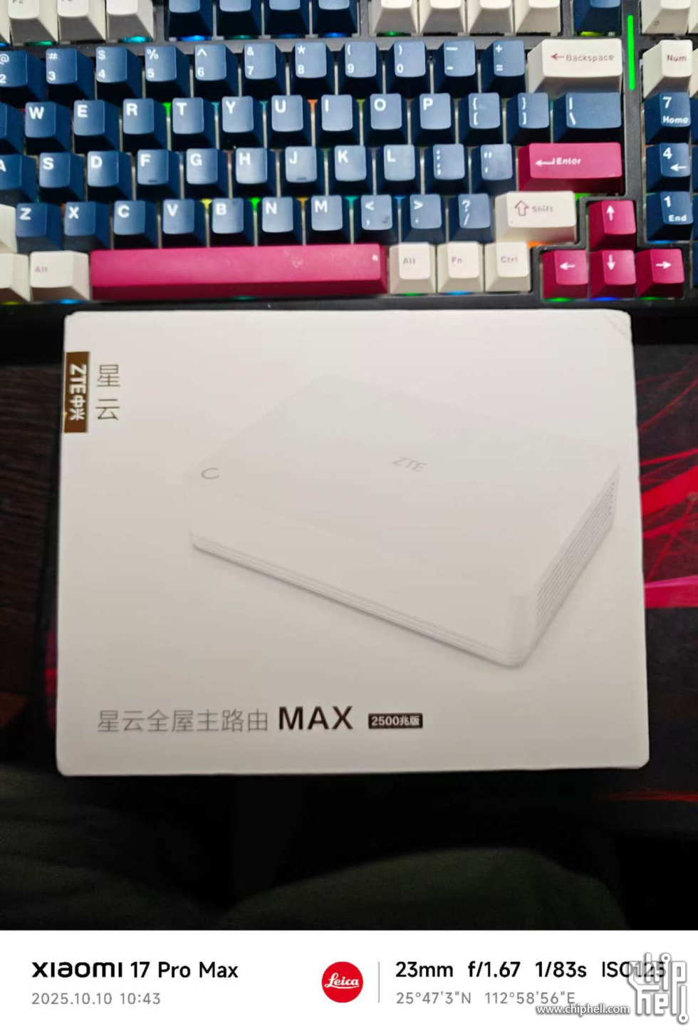 000.jpg