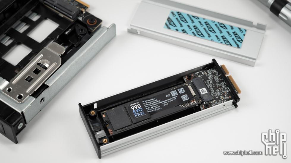 M2-bay-kit_Detail_3.jpg