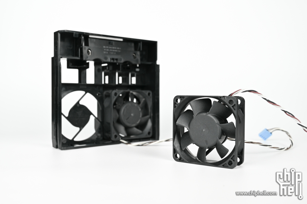 20250704-M2-tray-kit_Detail_5.jpg