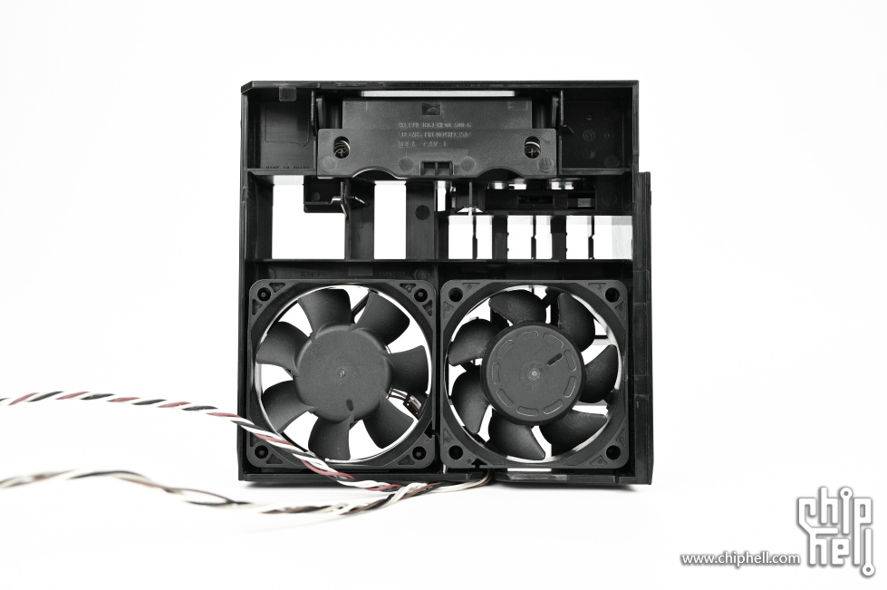 20250704-M2-tray-kit_Detail_6.jpg