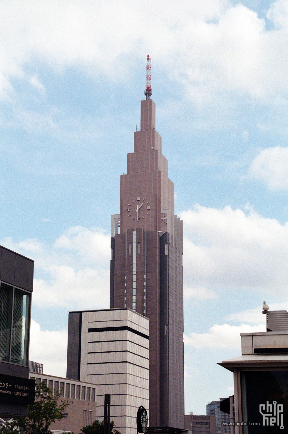 9-Y200-3813.jpg