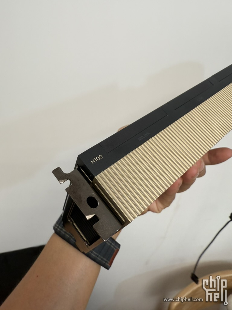 E12B35B1-308A-4509-AE47-696EC5877D6F_1_105_c.jpeg