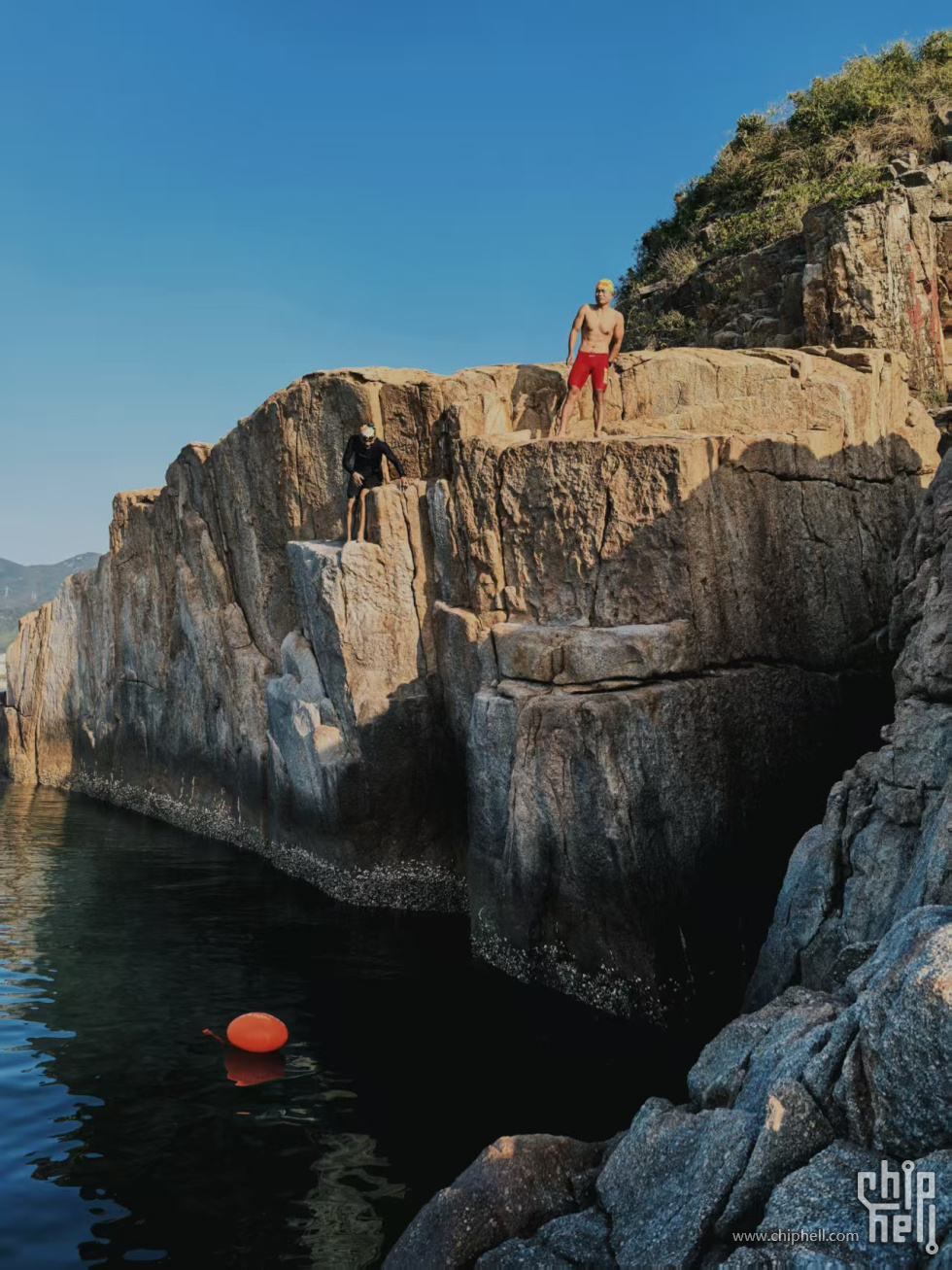 跳水照片 (2).jpg