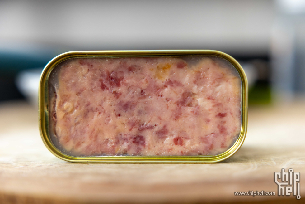 长城牌火腿猪肉罐头侧面.jpg