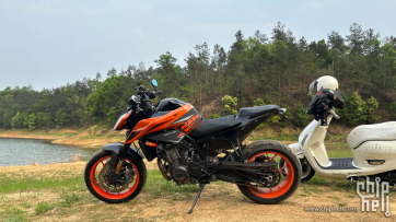 摩托车中量级中的佼佼者—弯道手术刀KTM790duke