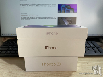 iPhone 14 Plus和7 Plus时隔6年的对比