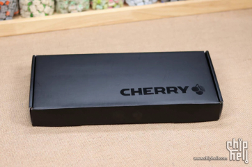 樱桃（CHERRY）MX-LP 2.1 三模RGB无线机械键盘开箱评测