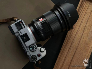 【a7club-新品谍照-唯卓仕AF-FE16mmf1.8 asph ED】带LED显示的镜头？