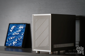 Deng Studio A12 3.0 铝合金ITX 银白主题装机