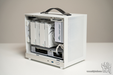 便携性拉满的ITX小钢炮，i5-13600K + ROG B760-I + 华硕 RTX 4070 + 闪鳞 G200 装机