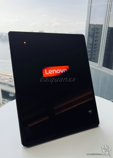 ThinkPad X1 Fold 16 (gen 2) 开箱