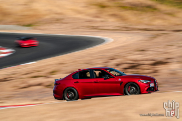 爱快罗密欧之四叶草 - 2022 Alfa Romeo Giulia Quadrifoglio一年小结