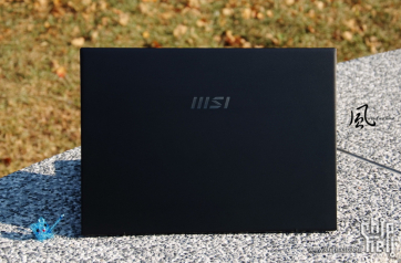 MSI Summit E14 Evo搭载Intel i7-1280P轻薄商务笔电分享