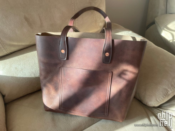 我的第一款Horween——Loyal Stricklin Julia Tote