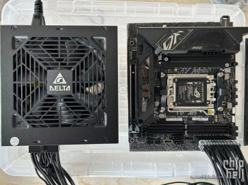 组了台风冷双塔9700X电脑，个人的第一台小机箱PC