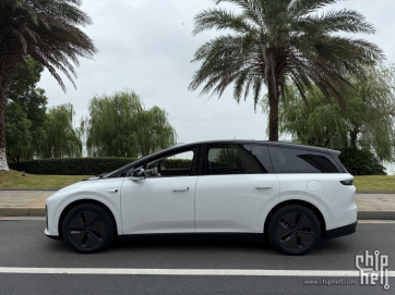 “MEGA青春版”？纯电6座SUV 理想i8提车！