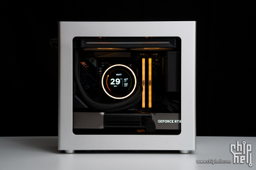 「装机不用挑，就选电竞雕」技嘉 电竞雕 B850M + 9800X3D + 5080 FE + COOJ Z18 装机