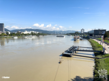 旅行第14季第82城-奥地利Linz-物理学家开普勒在此发现宇宙行星运行规律