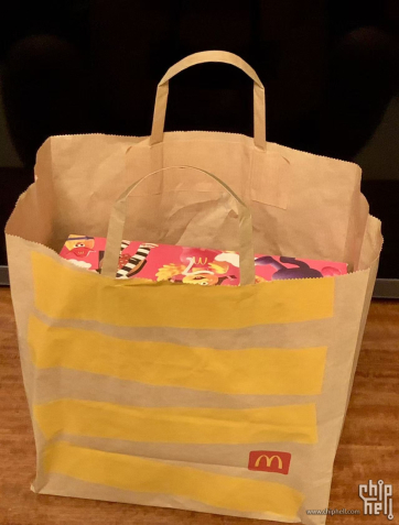 【开箱】【第二弹】薯条🍟薯条🍟，我是鸡块！-麦当劳麦乐鸡薯条碰碰车