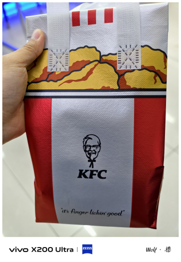 华硕ROG@KFC联名汉堡🍔首发开箱