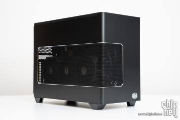 游戏小钢炮，酷冷至尊 NR200P V3 + 华擎 H670M-ITX + 索泰 5070 SOLID 装机展示