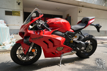 颜值与力量的结合---杜卡迪Panigale V4