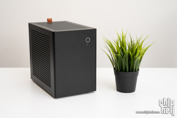 精致小钢炮，Ultra 5 230F + 七彩虹 CVN B860I + 微星 硬派师 5060Ti + AKLLA A2 装机