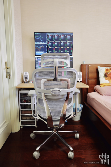 12年论坛座椅标配的变迁，从EVO到保友金豪E2 Pro！