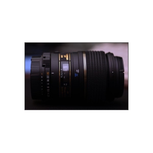 高性价比微距镜头腾龙90mmF/2.8Di FOR Nikon