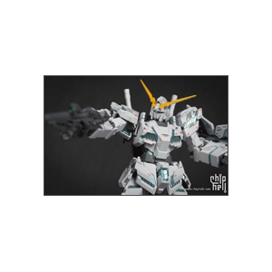 RX-0 Unicorn Gundam 1/144 真.毀滅模式