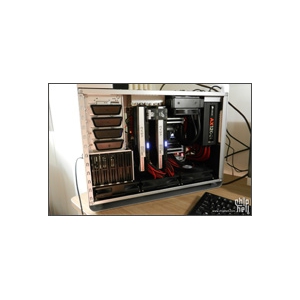 快过年啦装个机机，ft02+3820+r4e+h80i+680clfsli