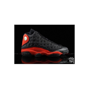 记住这只猫：Air Jordan 13 Black Cat