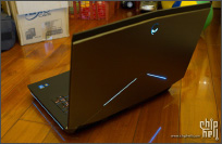 跑分世界第一的 New Alienware18